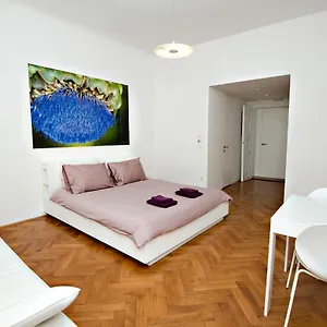 Galeria River Гостевой дом